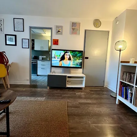 Cosy Duplex Avec Parking A 19 By Immo Kit Appartamento