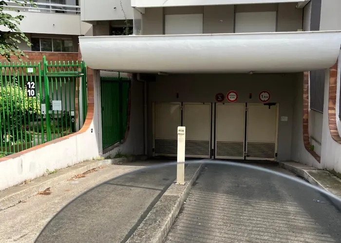 Cosy Duplex Avec Parking A 19 By Immo Kit