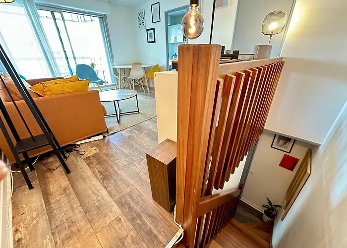 Cosy Duplex Avec Parking A 19 By Immo Kit パリ