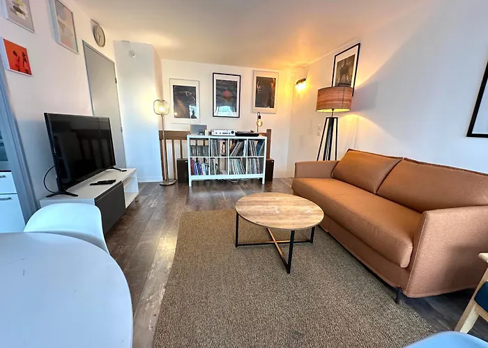 アパート Cosy Duplex Avec Parking A 19 By Immo Kit