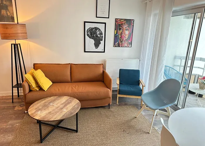 Cosy Duplex Avec Parking A 19 By Immo Kit パリ