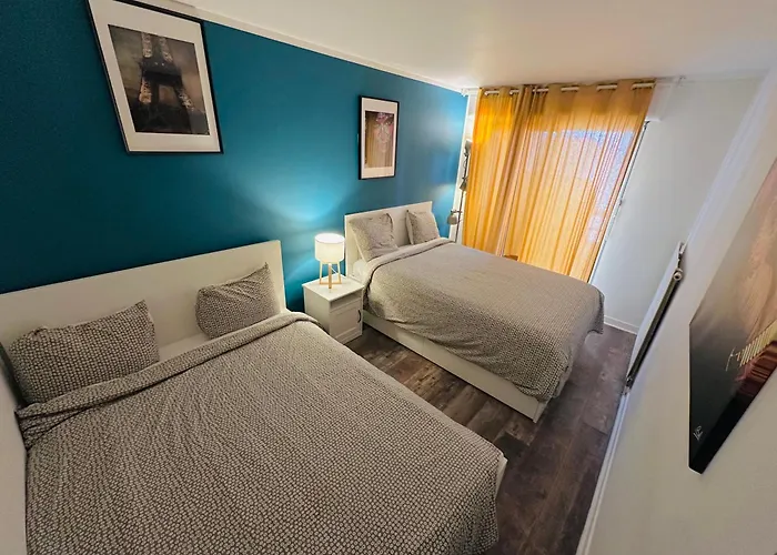 Cosy Duplex Avec Parking A 19 By Immo Kit アパート パリ